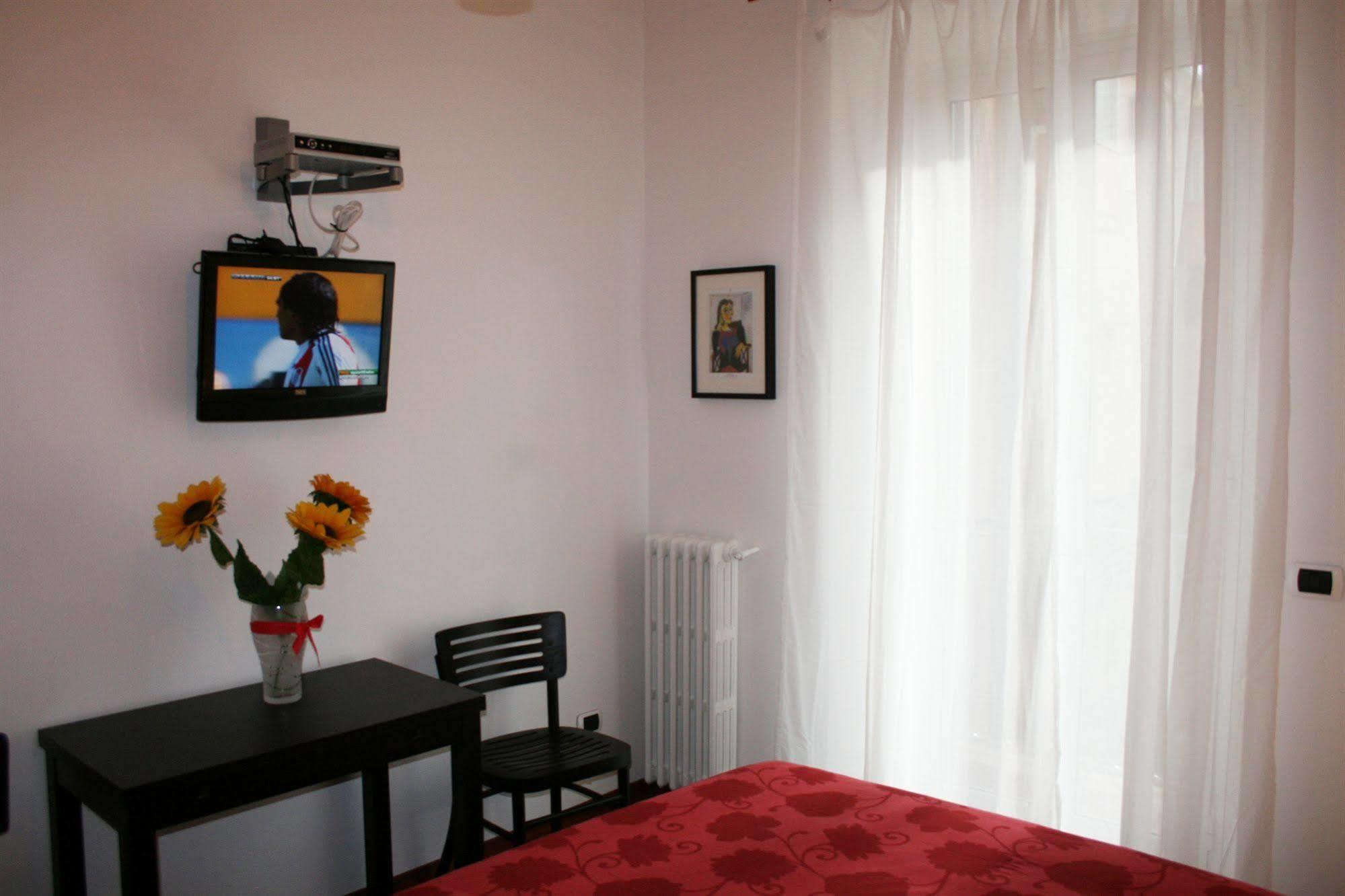 Macao Rooms Рим Екстер'єр фото