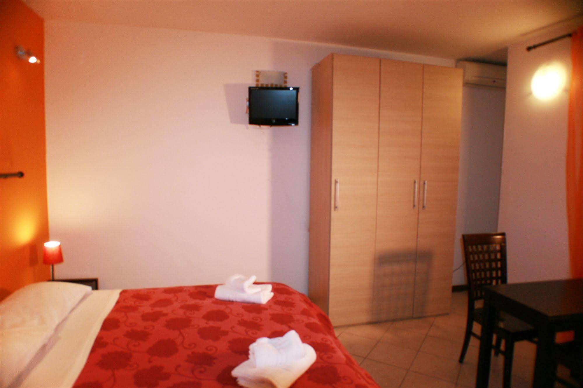 Macao Rooms Рим Екстер'єр фото
