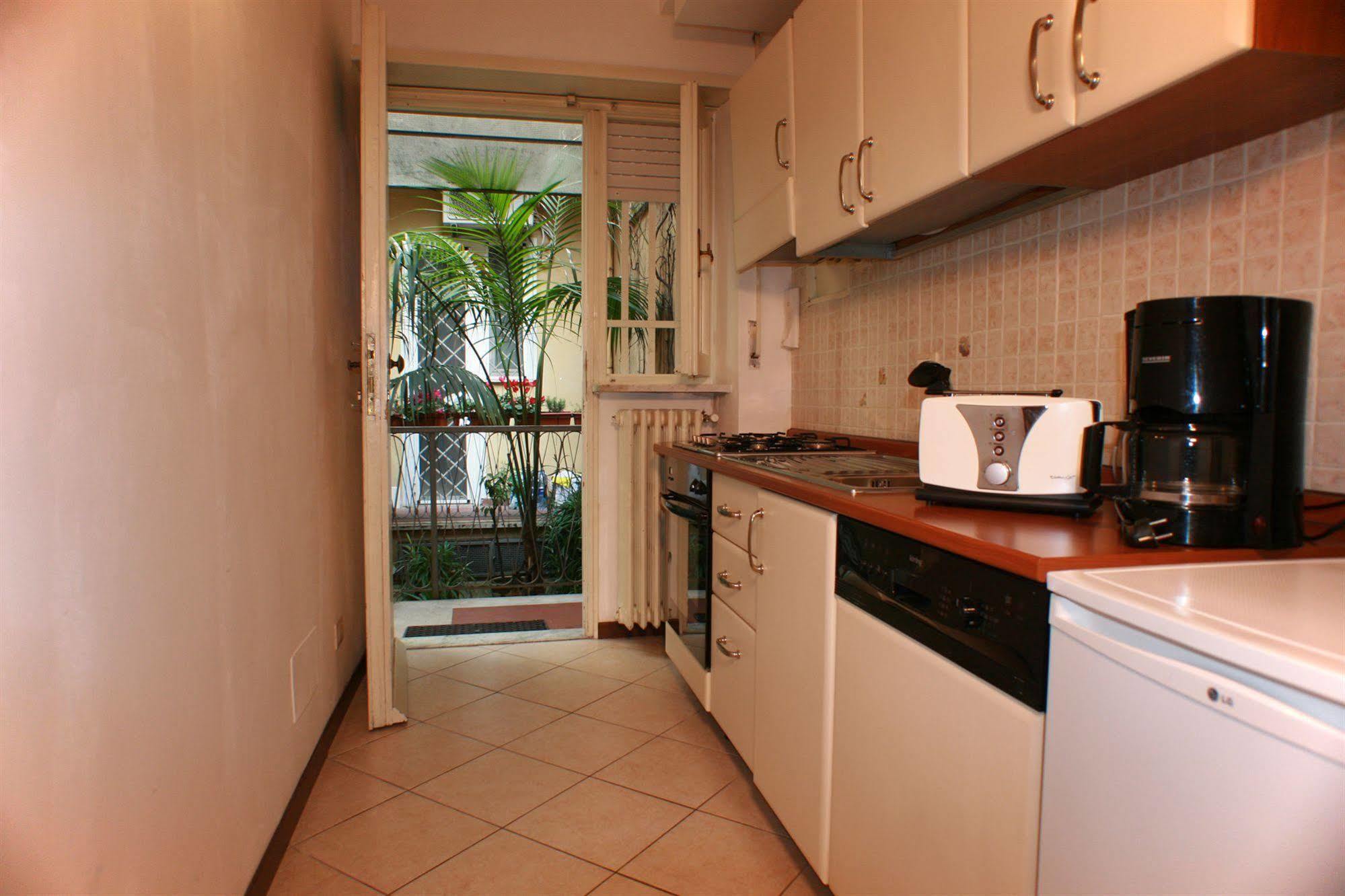 Macao Rooms Рим Екстер'єр фото